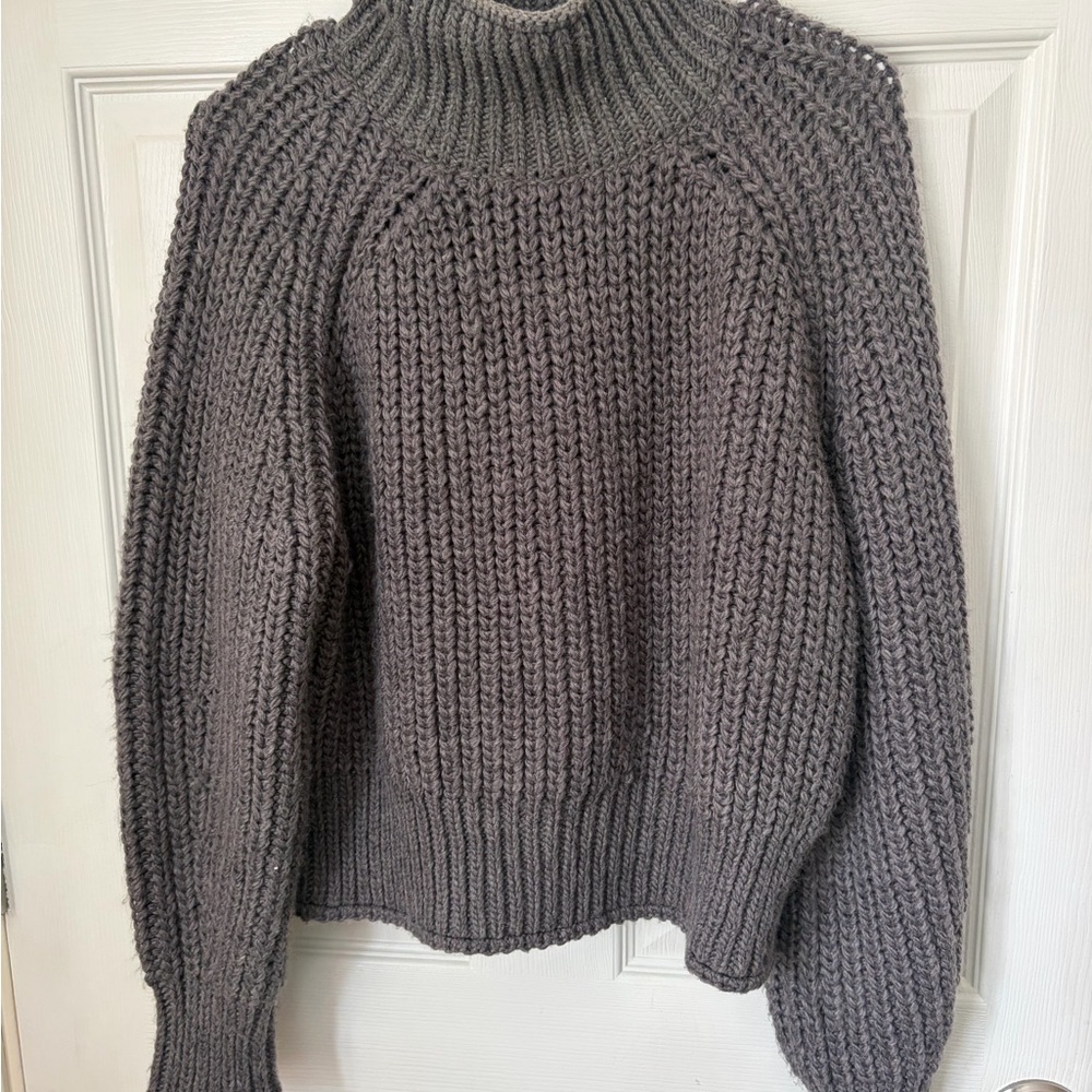 Ashley By 26 International Chunky Turtleneck Sweater in Charcoal Gray